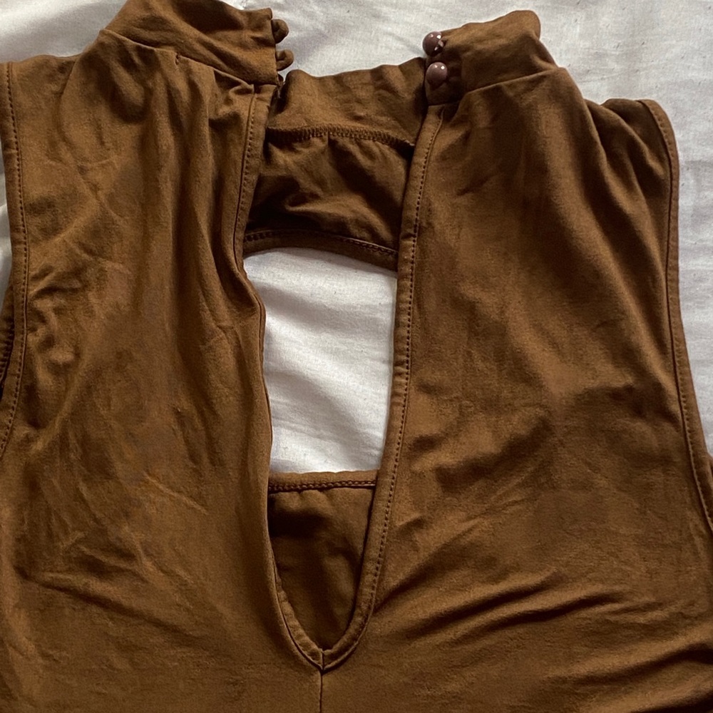 Chocolate peekaboo outfit